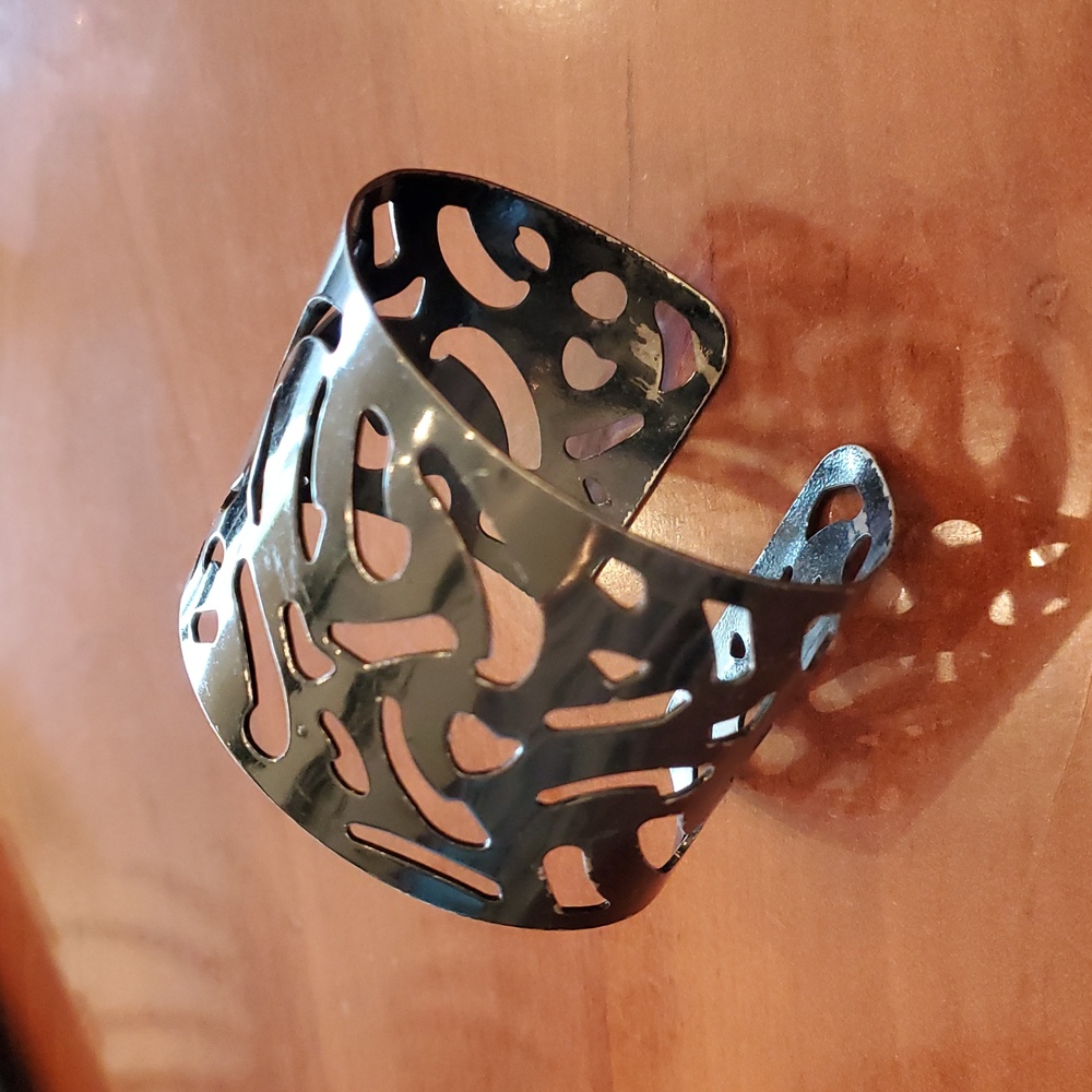 Black Metal Bracelet